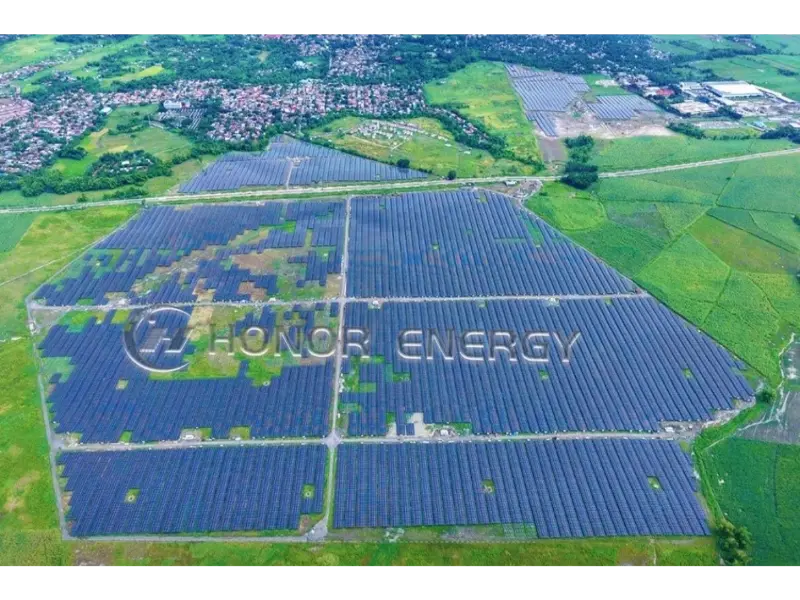 Por que os parafusos de aterramento galvanizados a quente estão se tornando a base preferida para projetos solares modernos